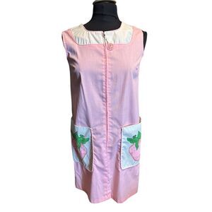 Vintage Pink Apron Dress With Strawberry Pockets & Zipper Closure sm